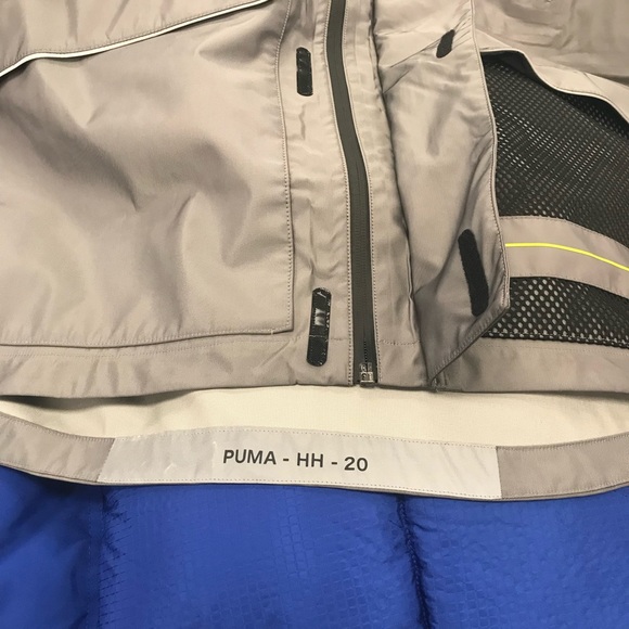 SOLD ❌ on Mercari PUMA x HELLY HANSEN Tech STORMCELL Jacket 598277-01 L $450 - Picture 7 of 14